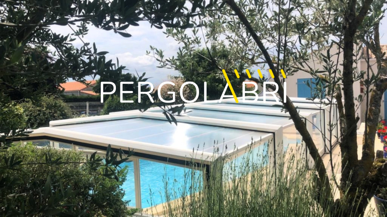 Réparation d'un abri de piscine Eureka à Marans