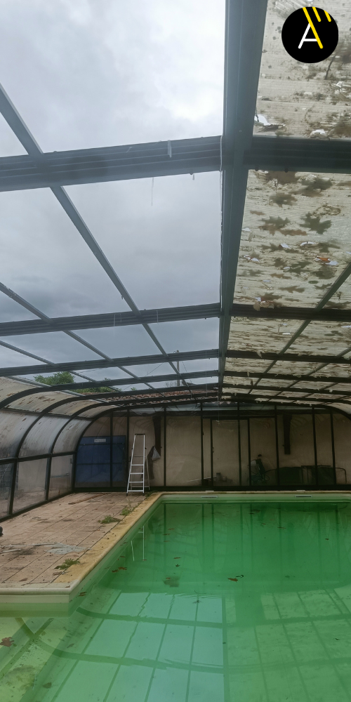 Réparation d’un abri de piscine fixe en Gironde
