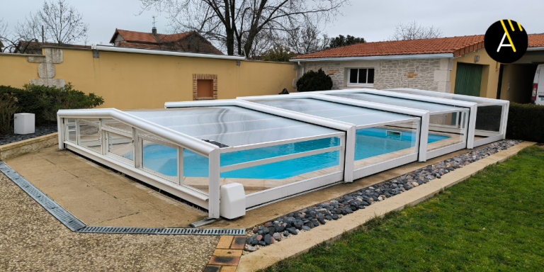 Remise à neuf abri de piscine à Angoulême