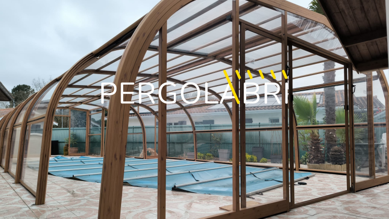 Rénovation d&rsquo;un abri de piscine à Mayenne