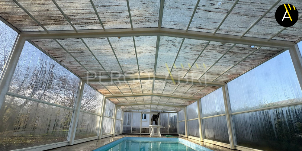 Pergolabri - Remplacer les plaques de toiture de mon abri de piscine