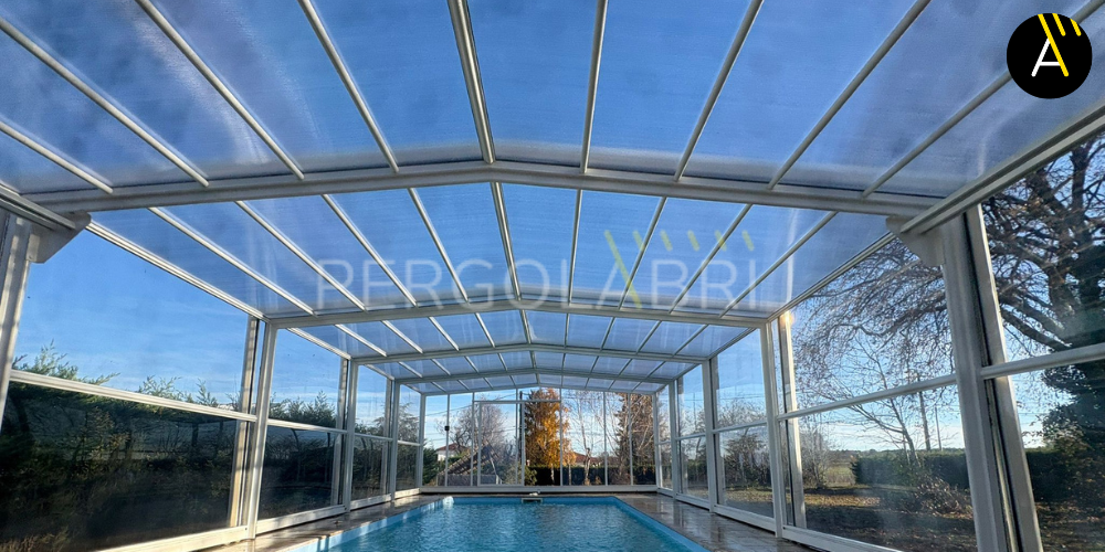 Pergolabri - Remplacer les plaques de toiture de mon abri de piscine