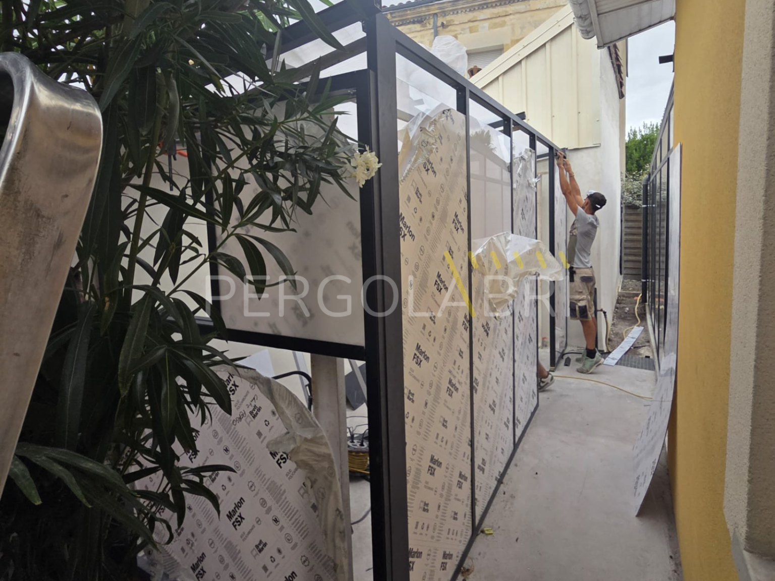 véranda et serre en polycarbonate par Pergolabri (2)