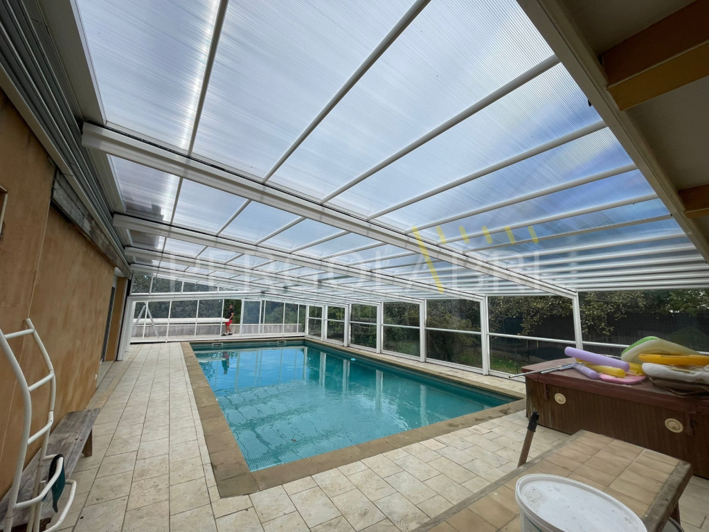 Résultat de l'intervention sur abri de piscine Atlantika
