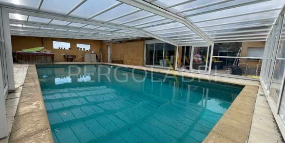 Résultat de l'intervention sur abri de piscine Atlantika