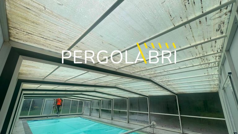 Rénovation de toiture d'un abri de piscine Eureka à Vannes (56)